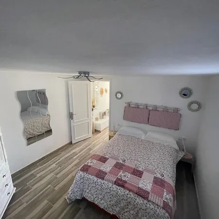 Apartament Asomada Views *