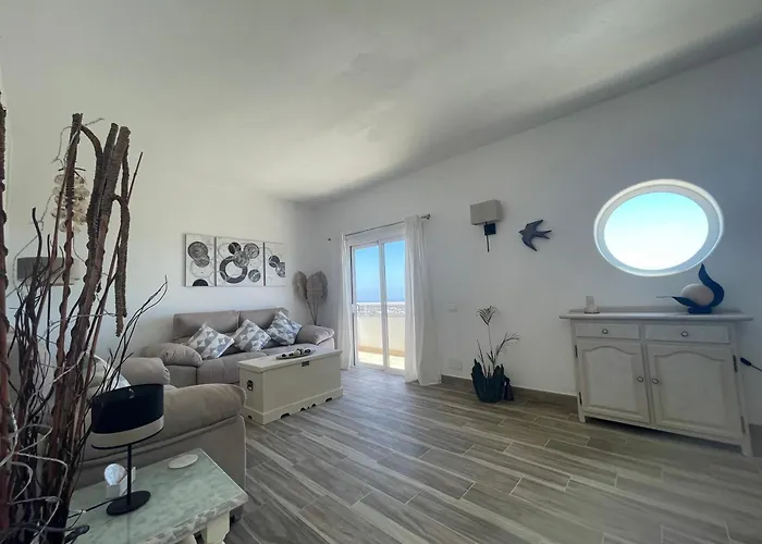 Asomada Views * Tías